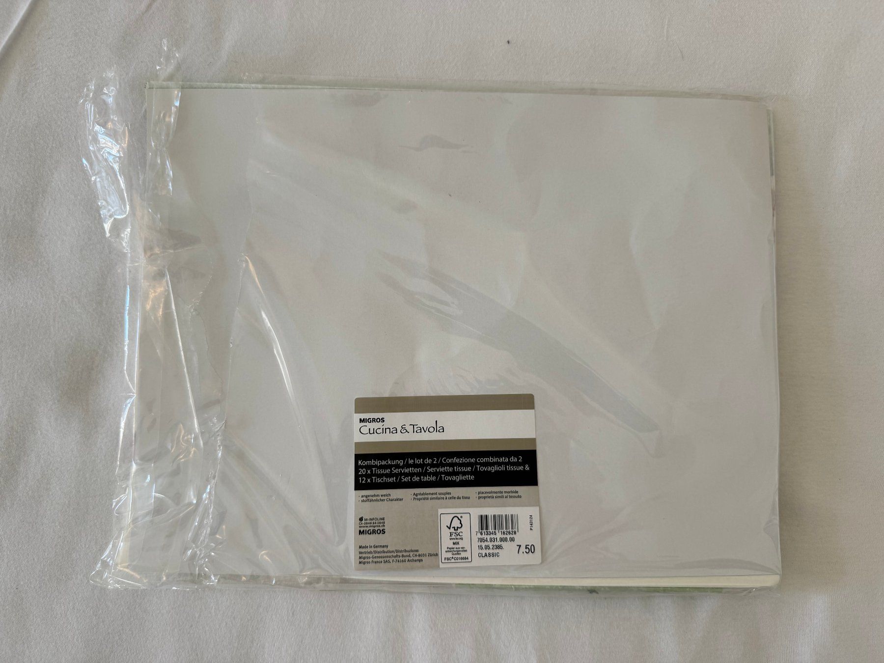 Set di piatti: Sets de table et serviettes en papier – Nuovo e nell'imballaggio originale da Zürich venduto da odi_ldv8 1