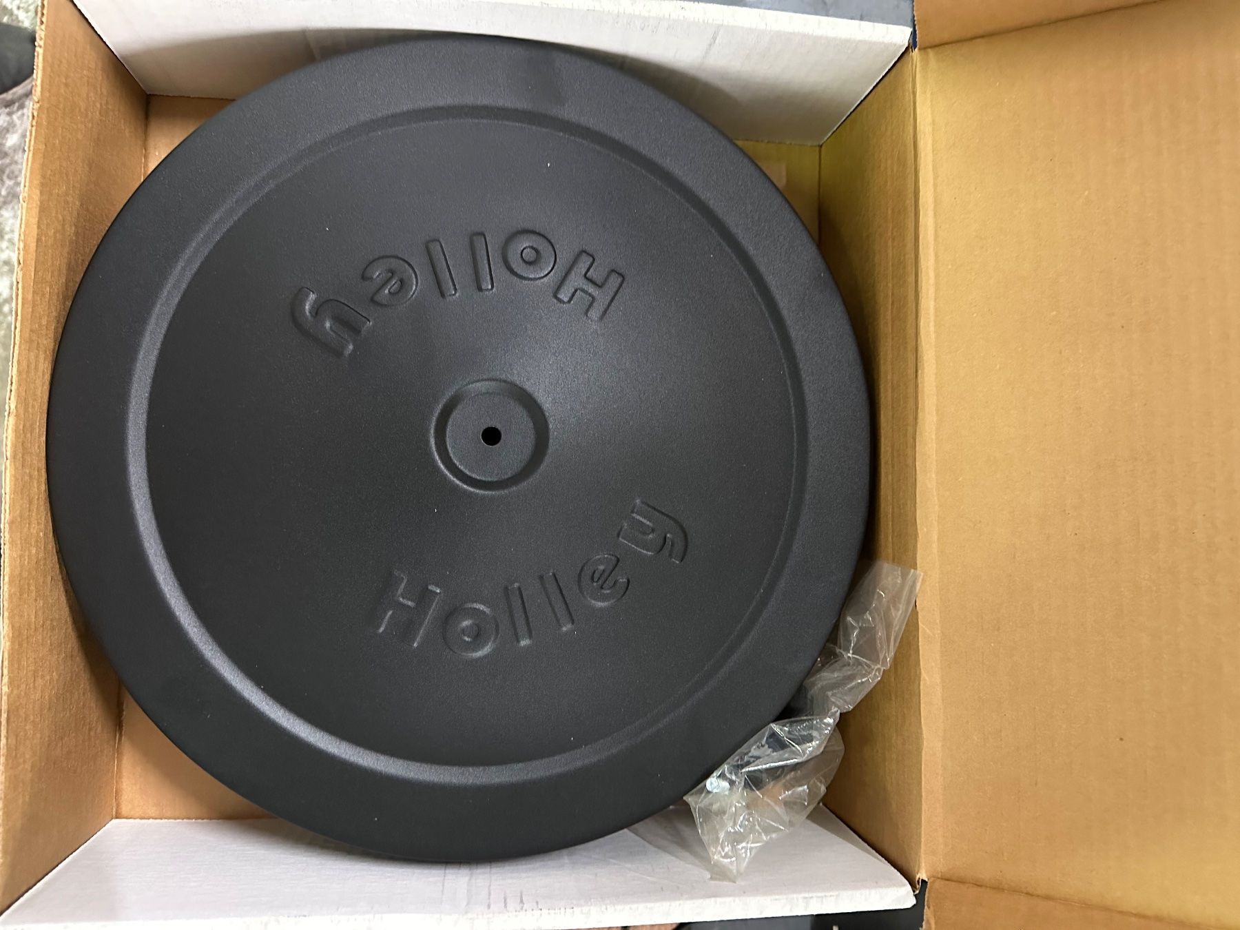Tutti pezzi di ricambio auto: Holley Luftfilter 14" Schwarz – Nuovo e nell'imballaggio originale da Oberohringen venduto da climservice