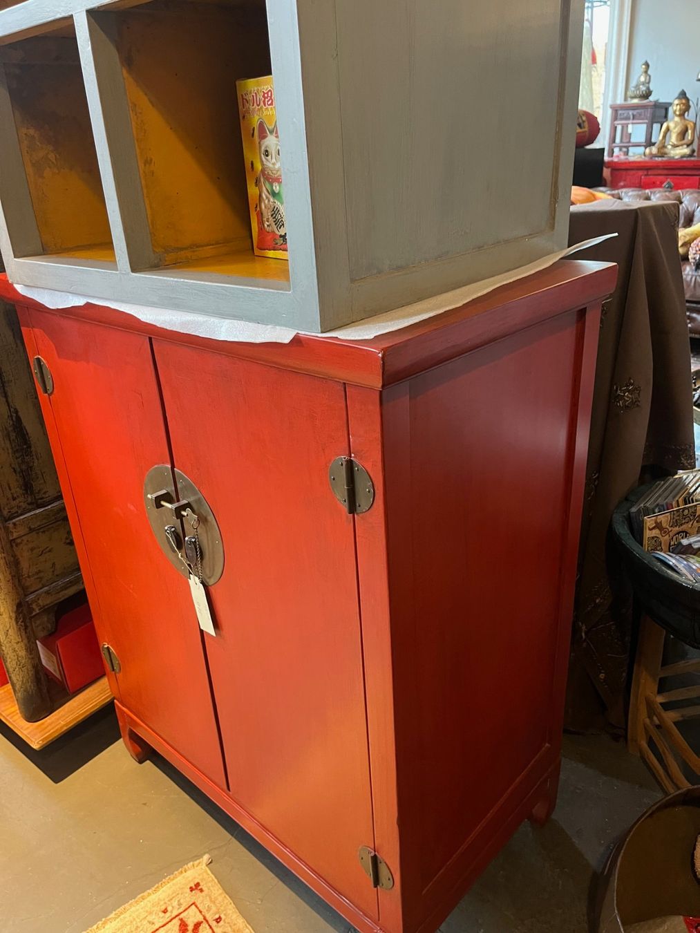 Cassettiere: Chinesische Kommode rot| LIQUIDATIONSVERKAUF – Nuovo (secondo la descrizione) da Zürich venduto da Hnikbay 1
