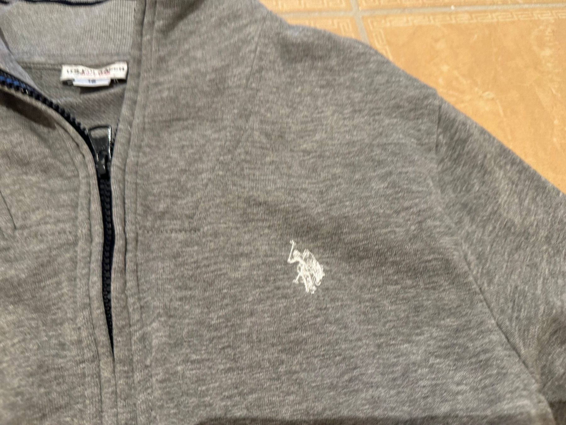 US Polo Giacche: US Polo Assignment NWT Jacke, 16J 170 – Nuovo (secondo la descrizione) da Klingnau venduto da Markus14 3