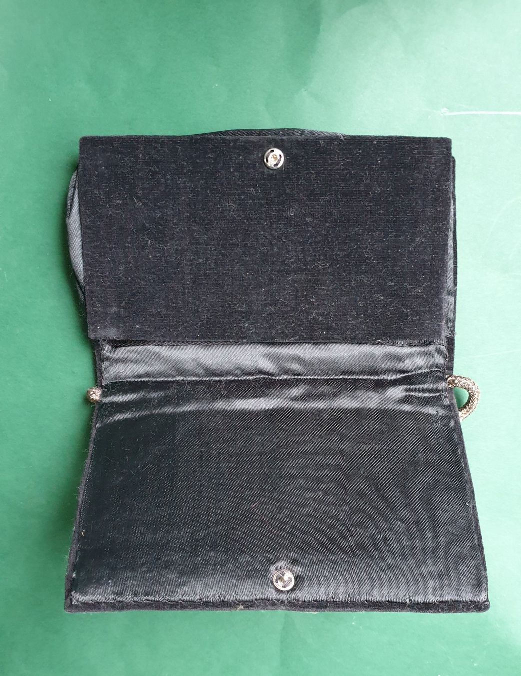 Borse da donna: Abendtasche Silber bestickt SELTENES FUNDSTÜCK – Usato da Seengen venduto da Seestern77 2