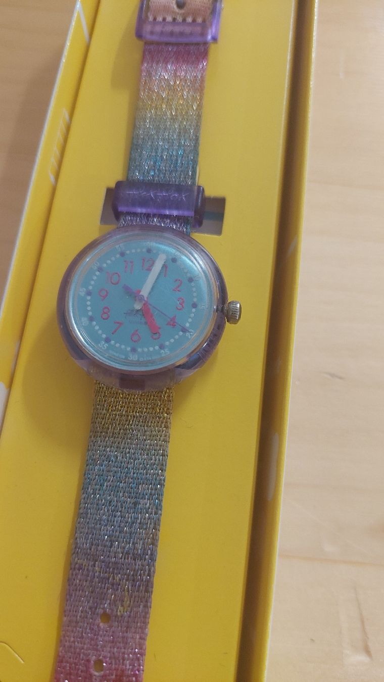 Flik Flak Orologi: Flik Flak Kinderuhr Regenbogen Design mit Box  – Usato da Binningen venduto da sch_89j7 2