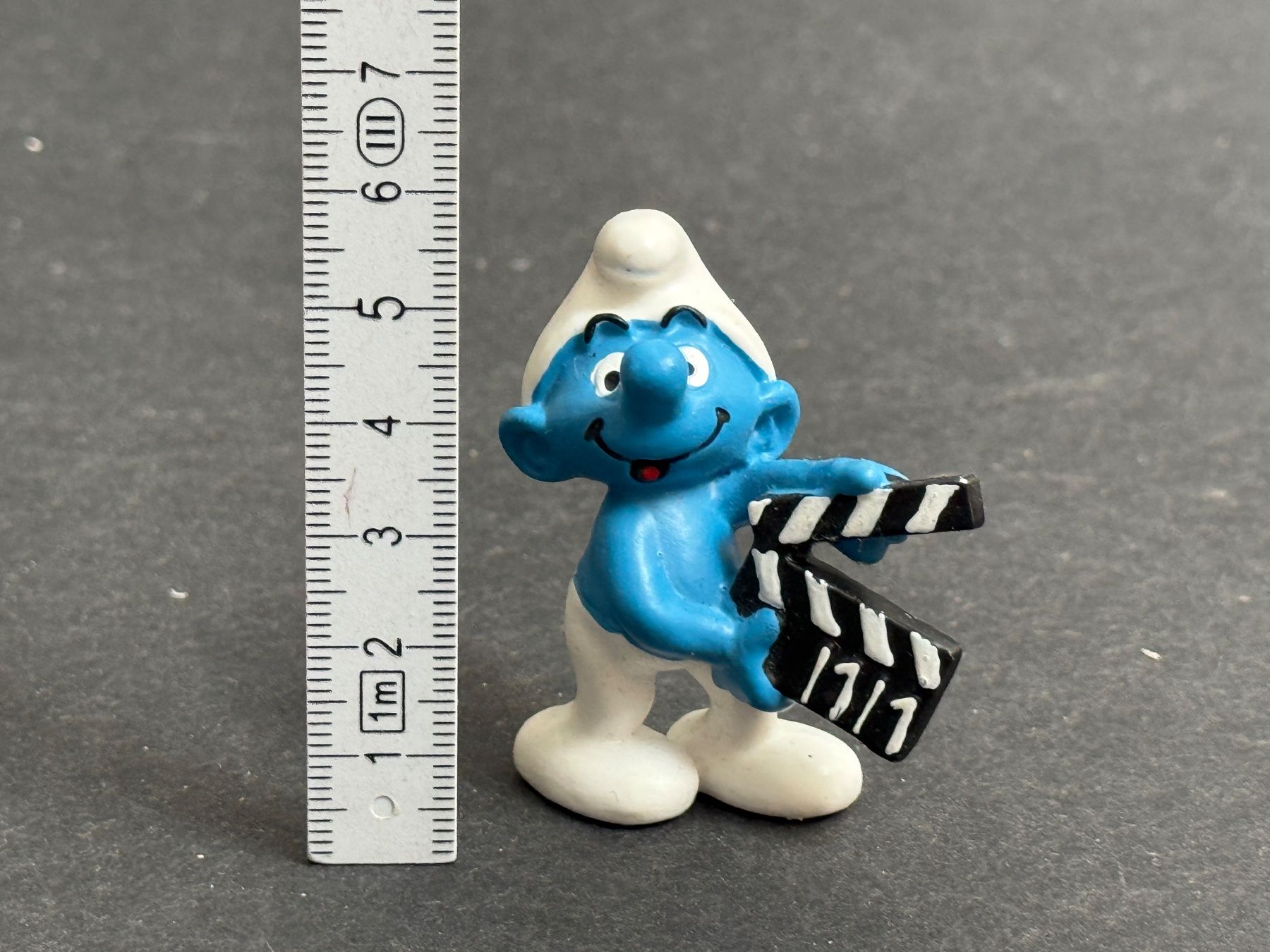 Schleich Statuette: Schleich 20710 Schlumpf mit Klappe 2003 – Usato da Ennetbaden venduto da mapa05 1