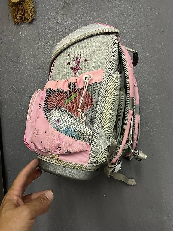 Kindertaschen: Schulranzen Pink Mädchen 1-3 Klasse  – Gebraucht aus Hinwil von Superman117 2