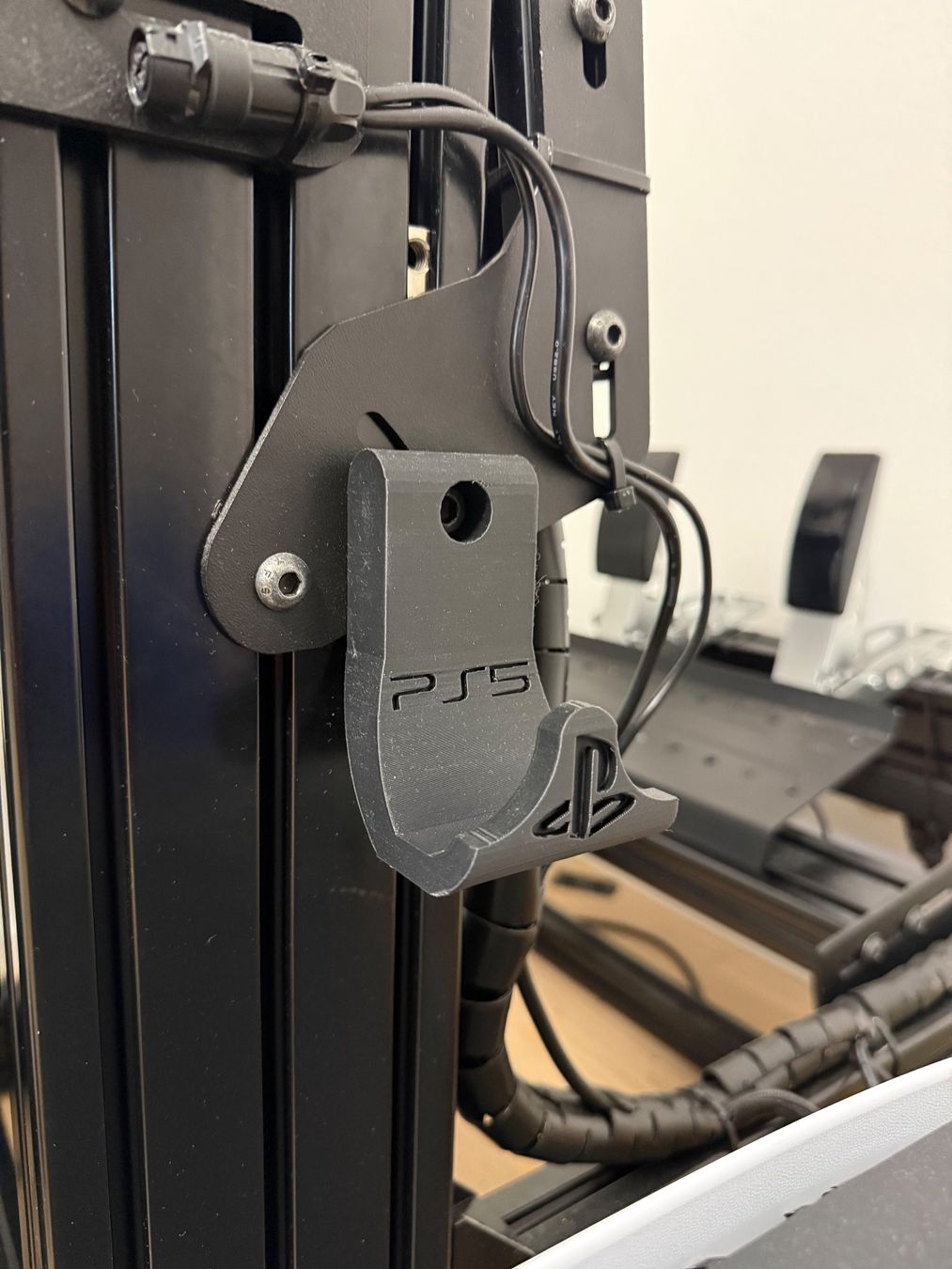 Wandhalterungen: PS5 Controller Halterung für Sim Rig – Neu und originalverpackt aus Sulgen von m.topak