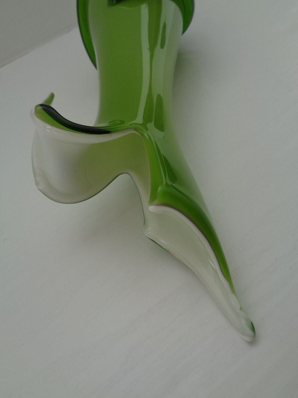 Murano Vasi & Recipienti: Murano Schnabelvase Opaline grün – Usato da Chur venduto da omonia 6