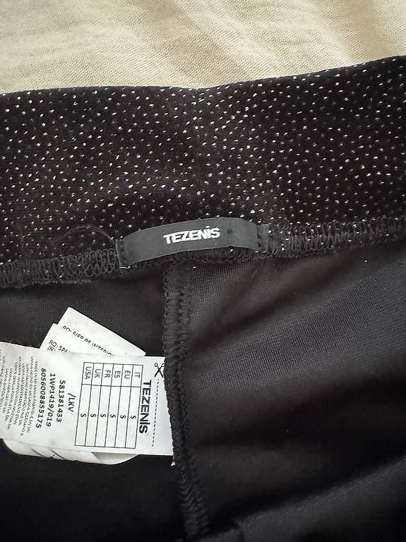Pantaloni: Pantaloni brillantinati  – Nuovo e nell'imballaggio originale da Vacallo venduto da zoe_227m 2