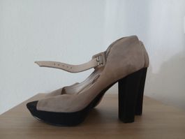 Clarks Peeptoe Pumps beige Gr.40