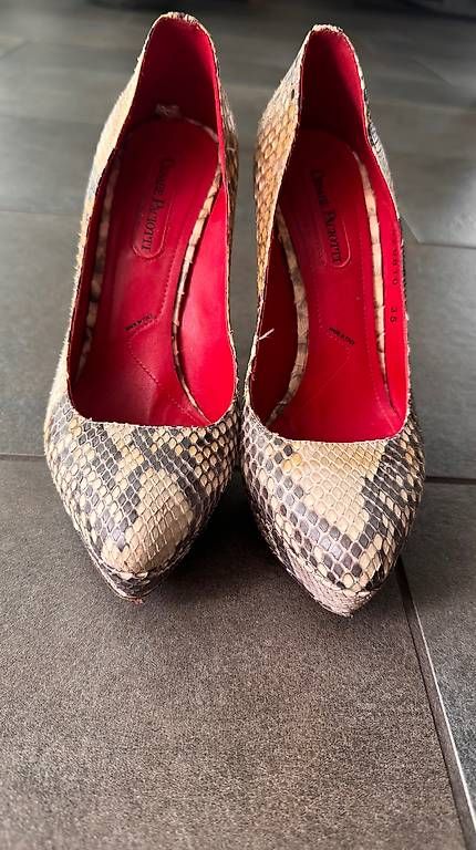 Damenschuhe: Cesare Paciotti High Heels – Gebraucht aus Unterengstringen von bar_d8mn 1