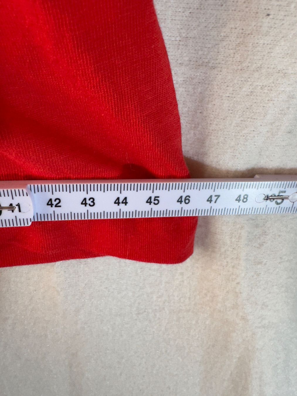 Primark T-shirt: Rotes T-Shirt von Primark Gr. 40 – Usato da Grosswangen venduto da second_hand_dress 4