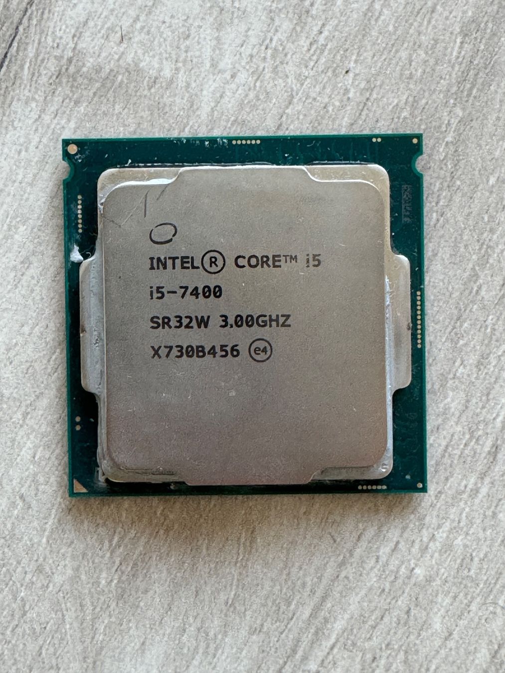 Intel Componenti elettronici: Processeur Intel i5 7400 – Usato da Neuchatel venduto da Mr-Nobody