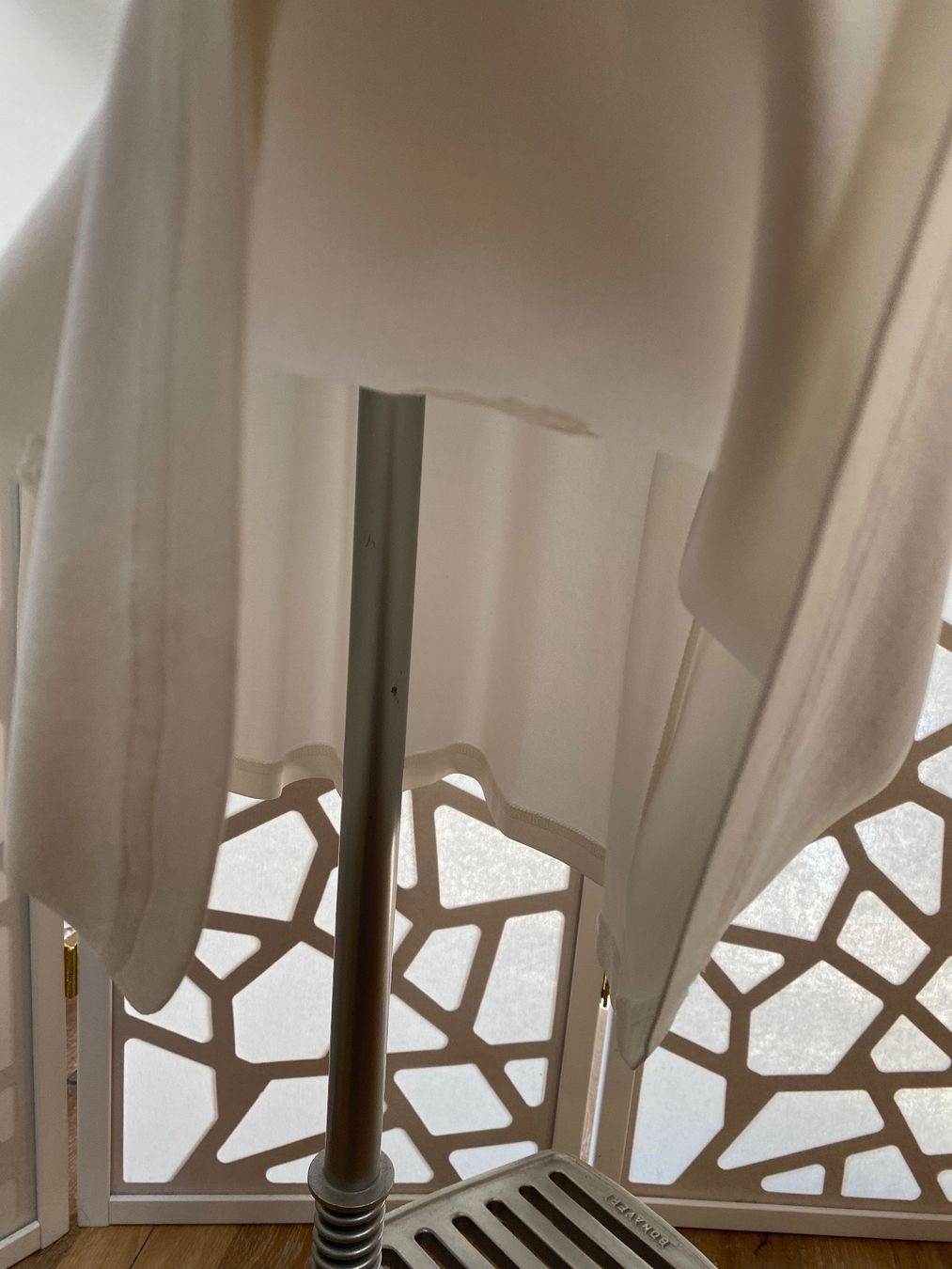Kleider: Great white dress with appliqués. S – Gebraucht aus Grund b. Gstaad von PlageNeigeplus 4