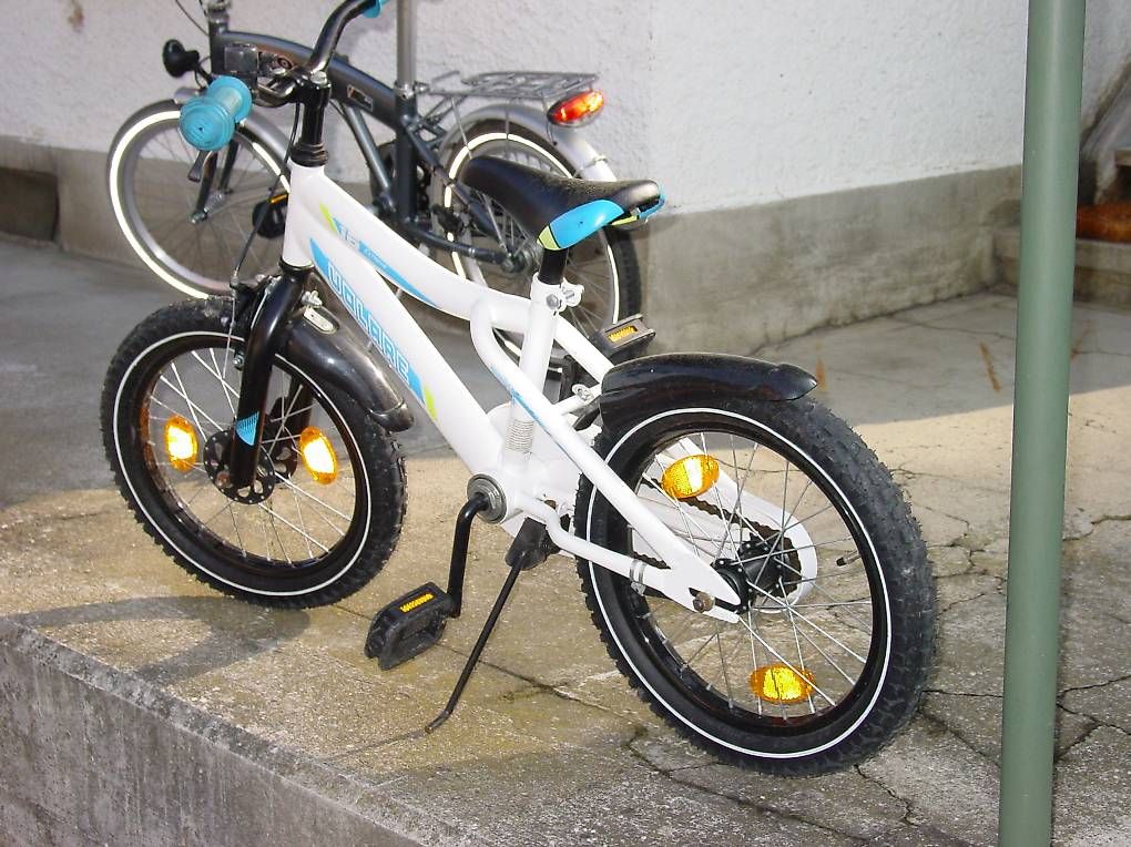 Biciclette: Kinder Velo 16" Räder – Usato da Ursenbach venduto da rekruten-shop 1