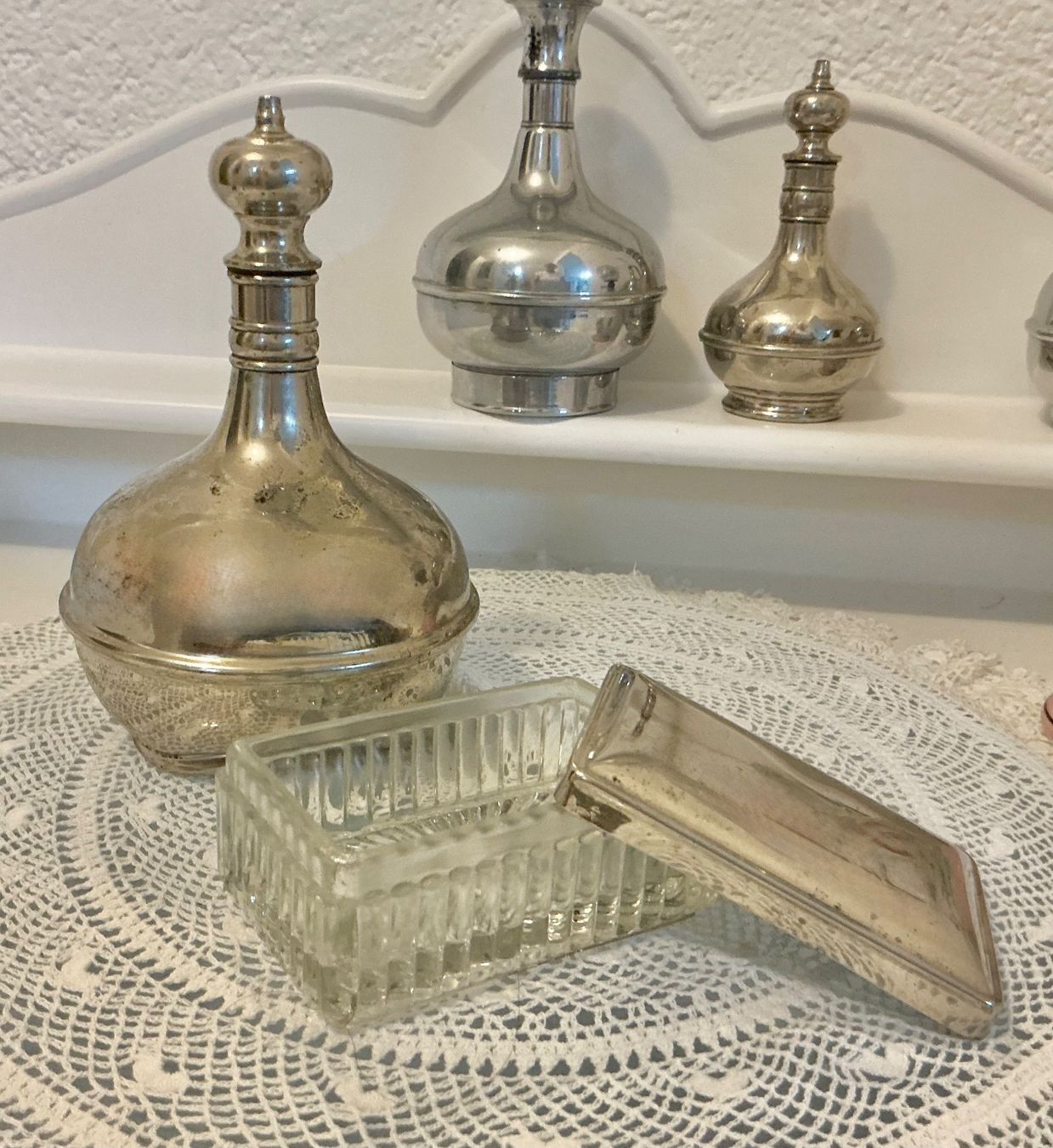 Tutte le decorazioni: ANTIKE SEIFENSCHALE 1920 – Usato da Zell LU venduto da Silvermemory 4