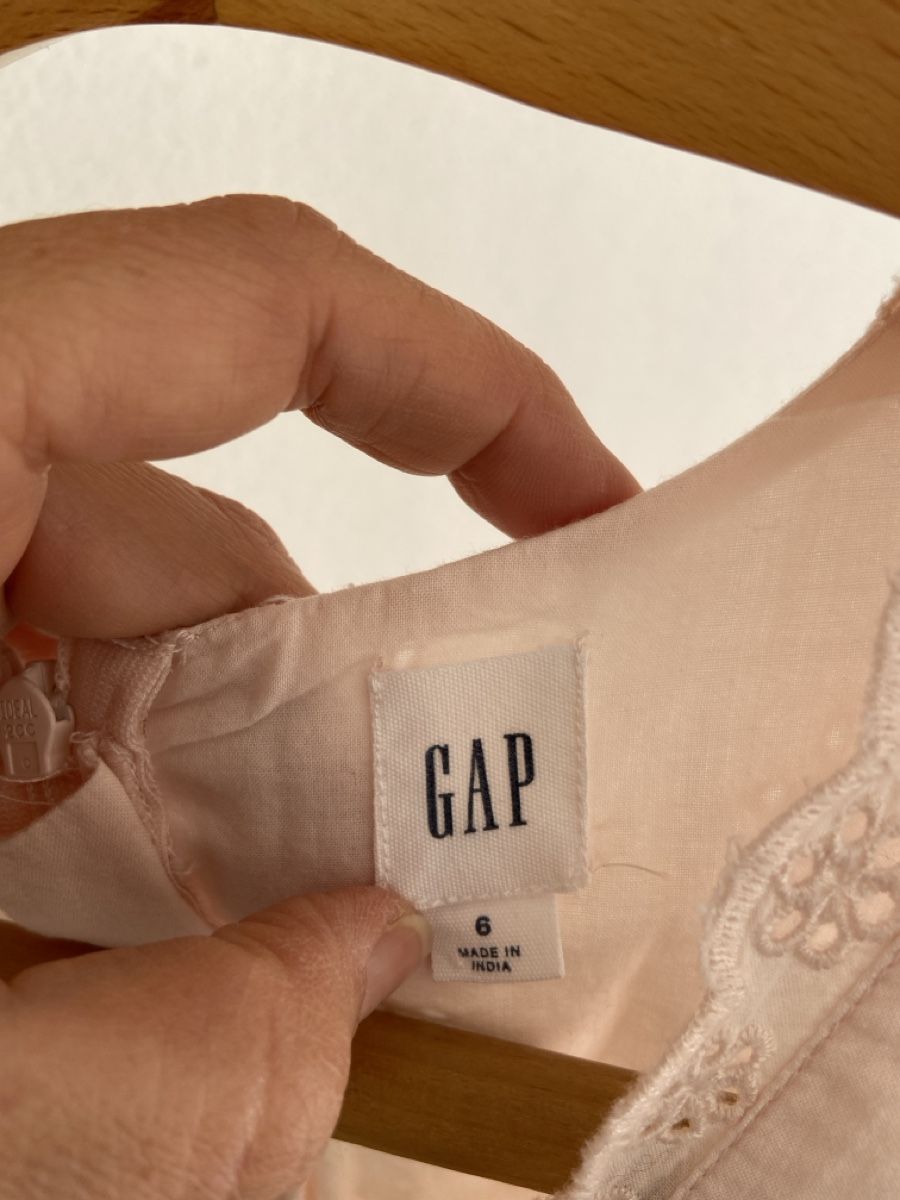 Gap Vestiti: GAP Sommerkleid mit Lochspitze, Grösse S-M – Usato da St. Gallen venduto da Schimschon 1