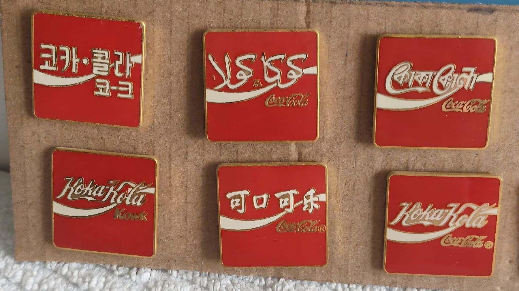 Coca-Cola Plaketten & Abzeichen: 11 Coca Cola Länder Pins – Neu (gemäss Beschreibung) aus Luzern von Luzern_Energy 1