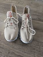 Sneakers, Grösse 39, beige mit weisser Sohle, neuwertig