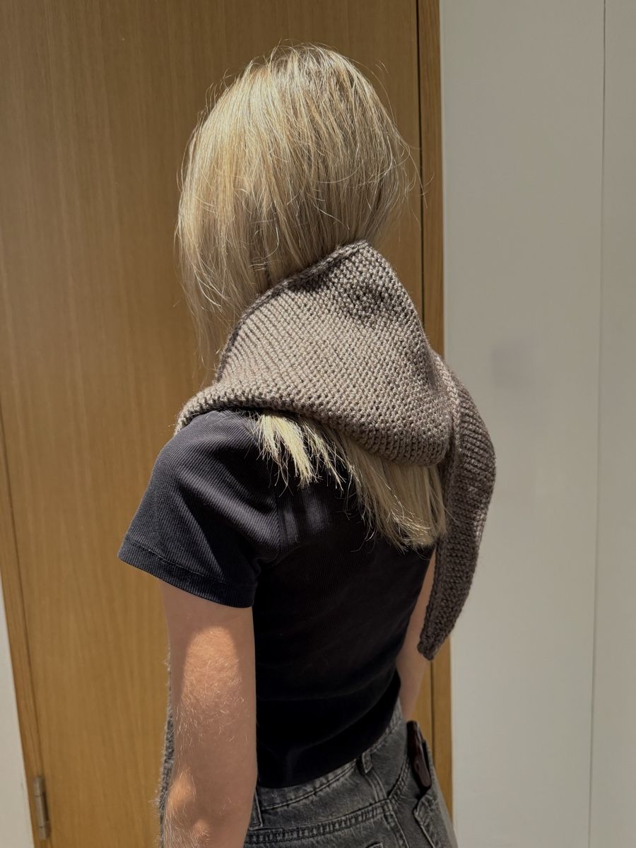 Foulards, Tücher & Schals: Gestrickte Kapuzen Schal – Neu (gemäss Beschreibung) aus Regensdorf von aid_hl7v 1
