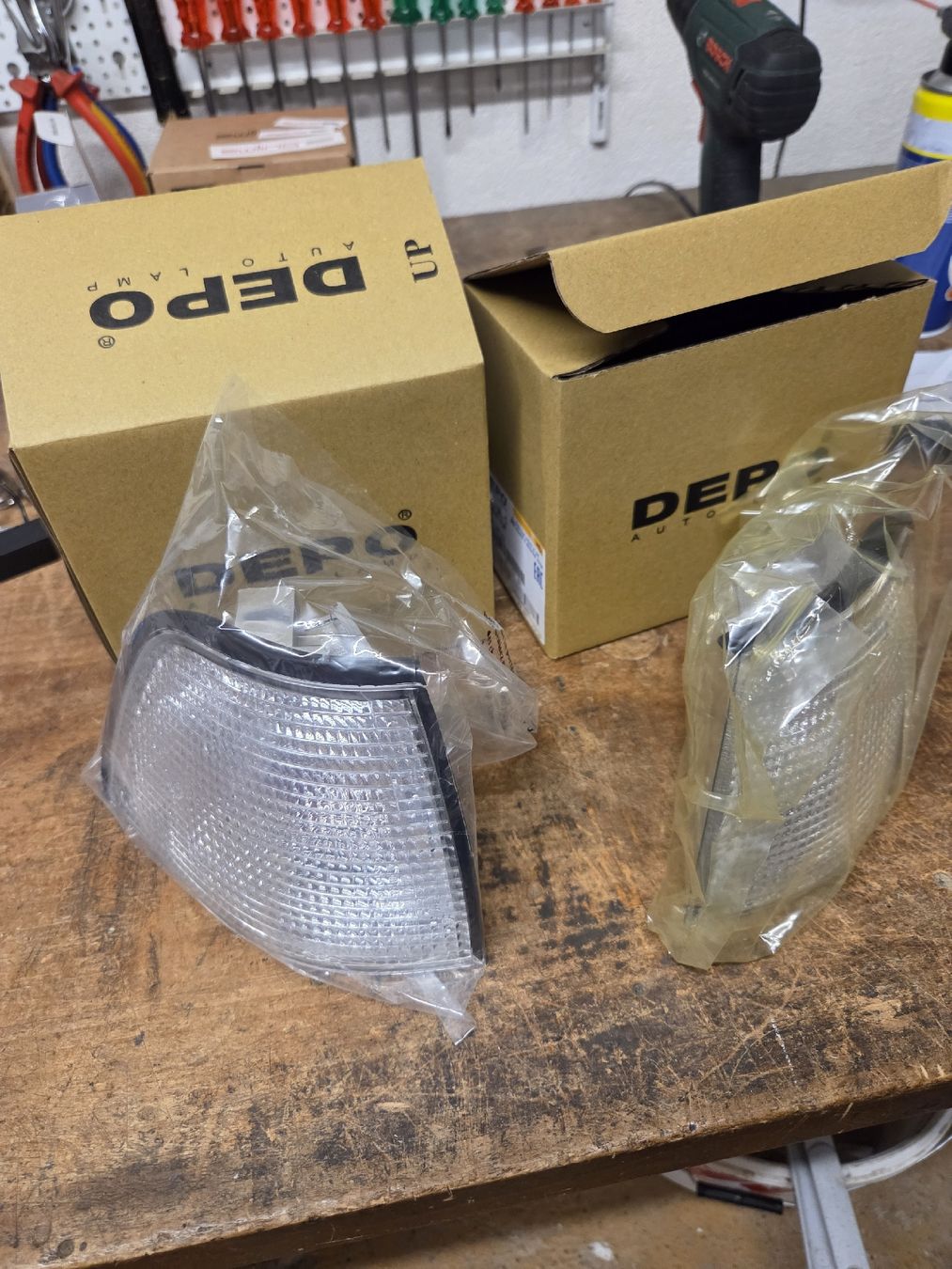 BMW Tutti pezzi di ricambio auto: BMW E36 Blinker Vorne L & R [NEU] – Nuovo e nell'imballaggio originale da Rothrist venduto da Aegi4852 2