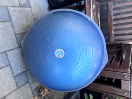 BOSU Balance Trainer Pro Trainingsgeraet guter Zustand