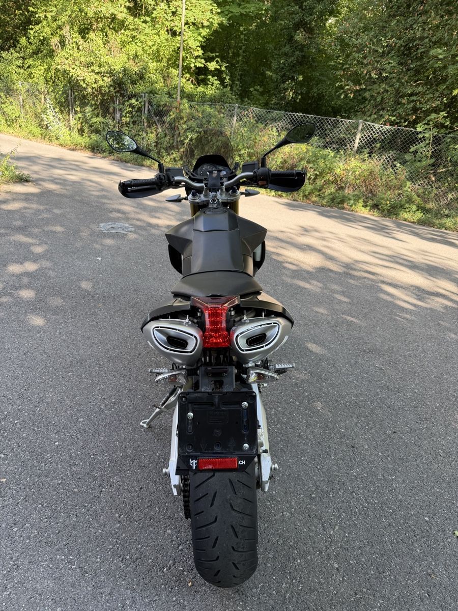 Aprilia Route: Aprillia Dorsoduro 750 – D'occasion à Wabern par ale_n5kd 5