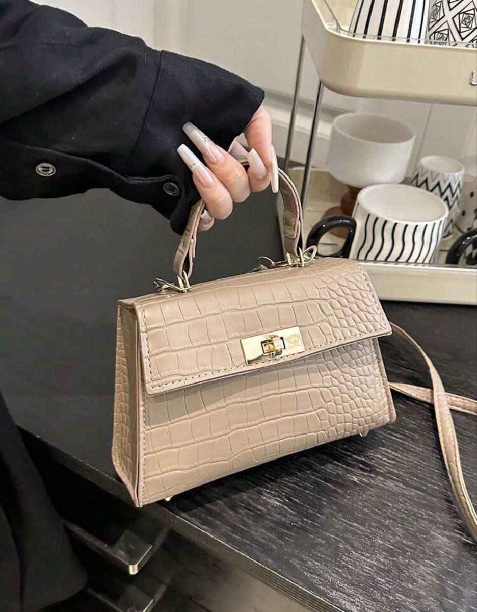 Borse da donna: Sac à main – Nuovo (secondo la descrizione) da Châtel-St-Denis venduto da Montclair_Swiss 3