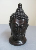 Buddhistischer Kopf  - Figur - aus hartem Kunststoff