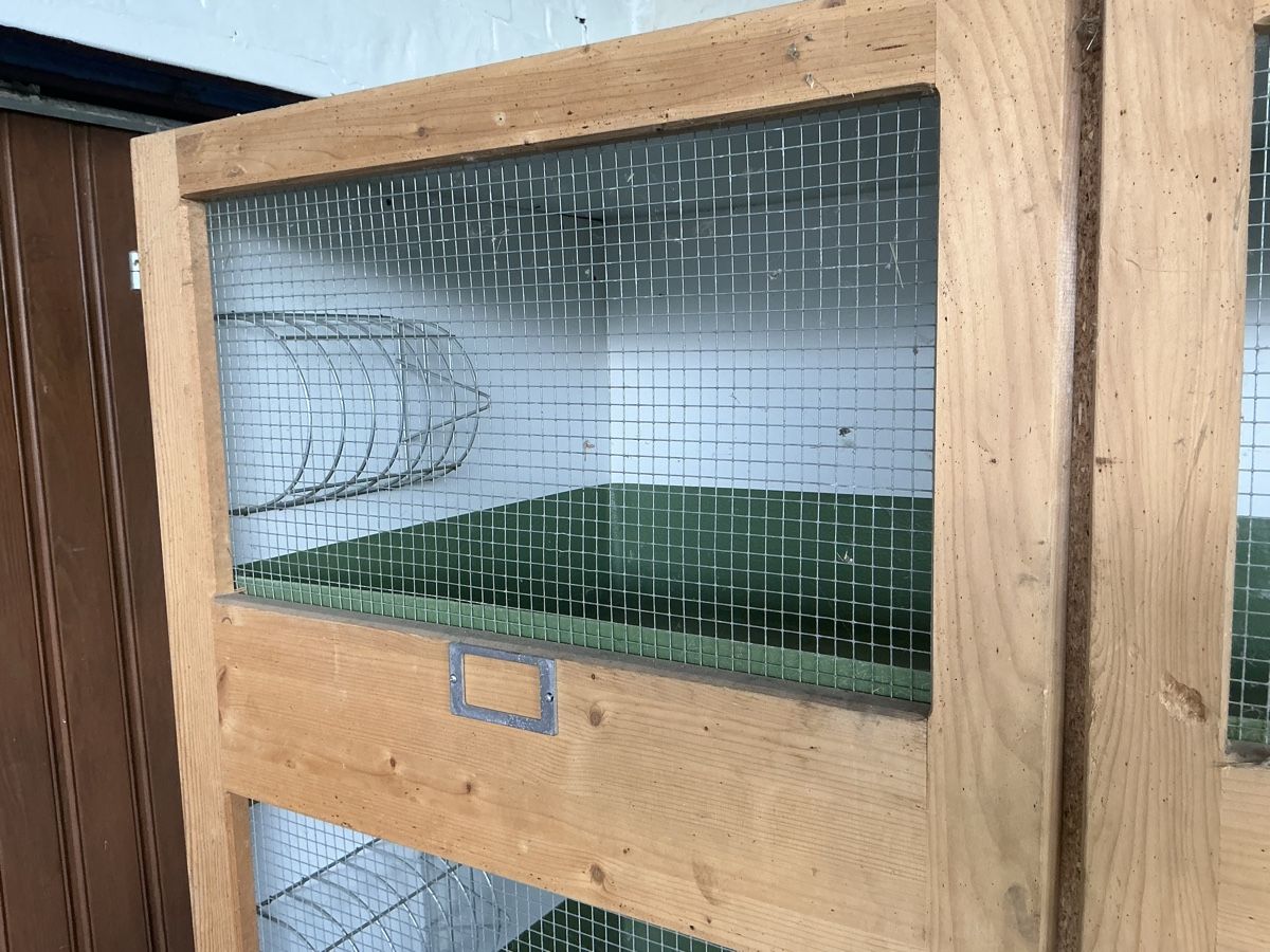 Cages, transport & sécurité: Kaninchen Stal  – D'occasion à Neuendorf par huw_z5jt 2