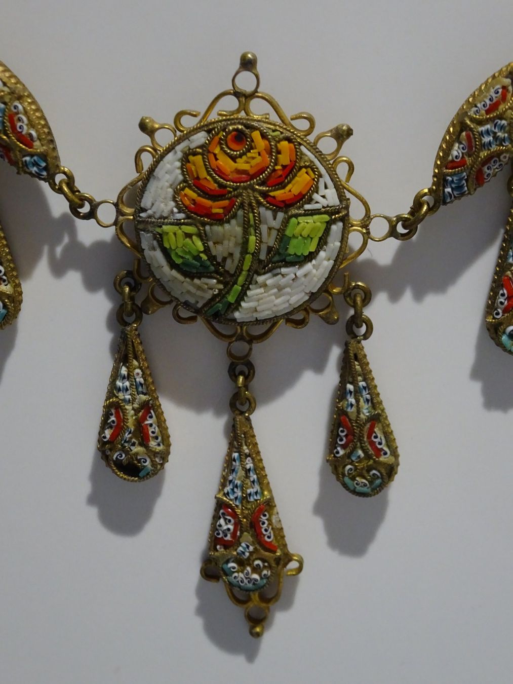 Catenine: Jugendstil Mikromosaik Kette – Usato da Esslingen venduto da FetteSchnecke 1