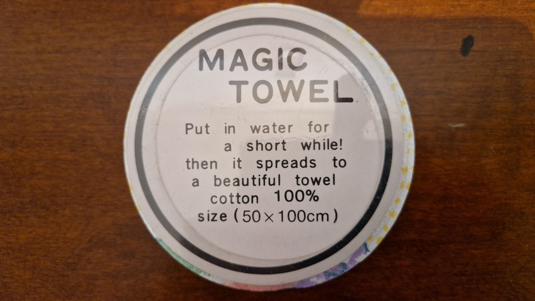Badetücher: Magic Towel 100% Baumwolle Handtuch – Neu und originalverpackt aus Laufen von nostalgie0811