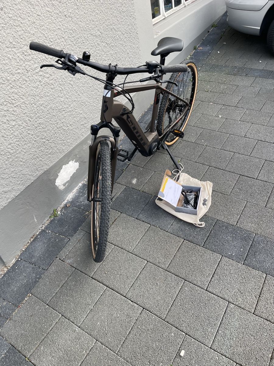 Scott Biciclette: Scott E bike 28zoll – Usato da Murten venduto da Ski-Outlet 1