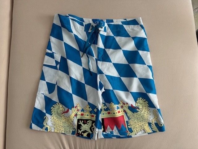 Pantaloni: Shorts – Nuovo (secondo la descrizione) da Dallenwil venduto da ZD2019