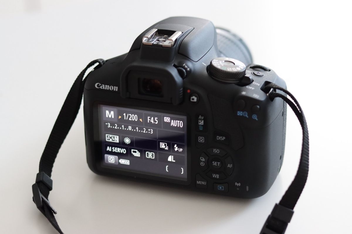 Canon Kamera: Canon EOS 2000D + 2 Objektive + Zubehör mit Restgarantie! – Neu (gemäss Beschreibung) aus St. Gallen von Geng_01 6