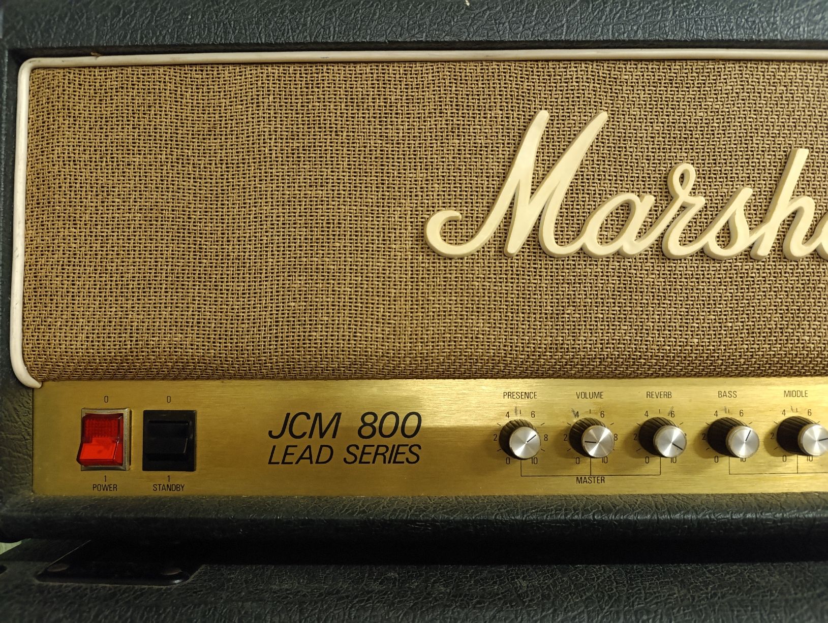 Marshall Amplificatori: Marshall JCM 800 Fullstack mit Case und Zusatzpedal – Usato da Rohrbachgraben venduto da noisenomad