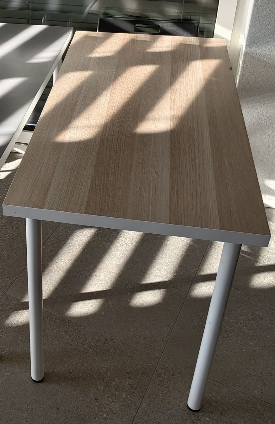 Ikea Bureaux: IKEA Table 120x60cm – D'occasion à Zürich par der_s59x