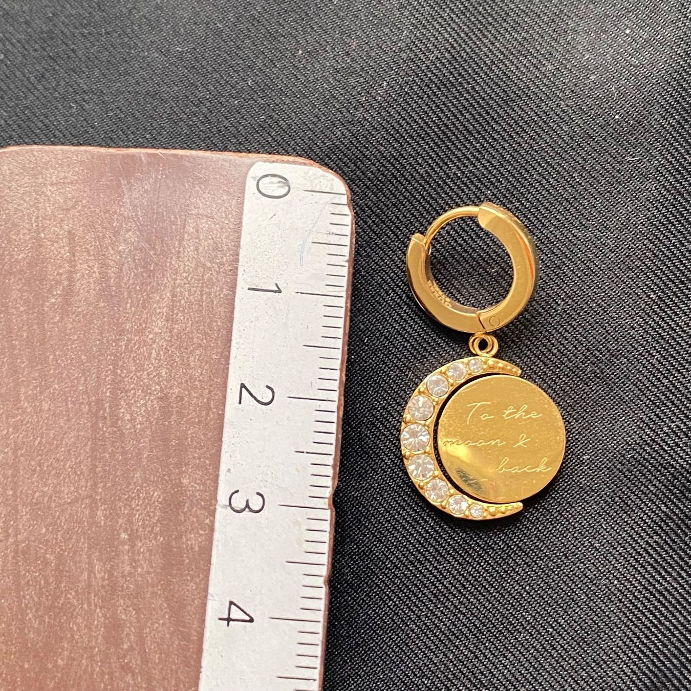 Guess Ohrringe & -stecker: Guess 18KGP Ohrringe NEU – Neu und originalverpackt aus Givisiez von dor_xb9k 4