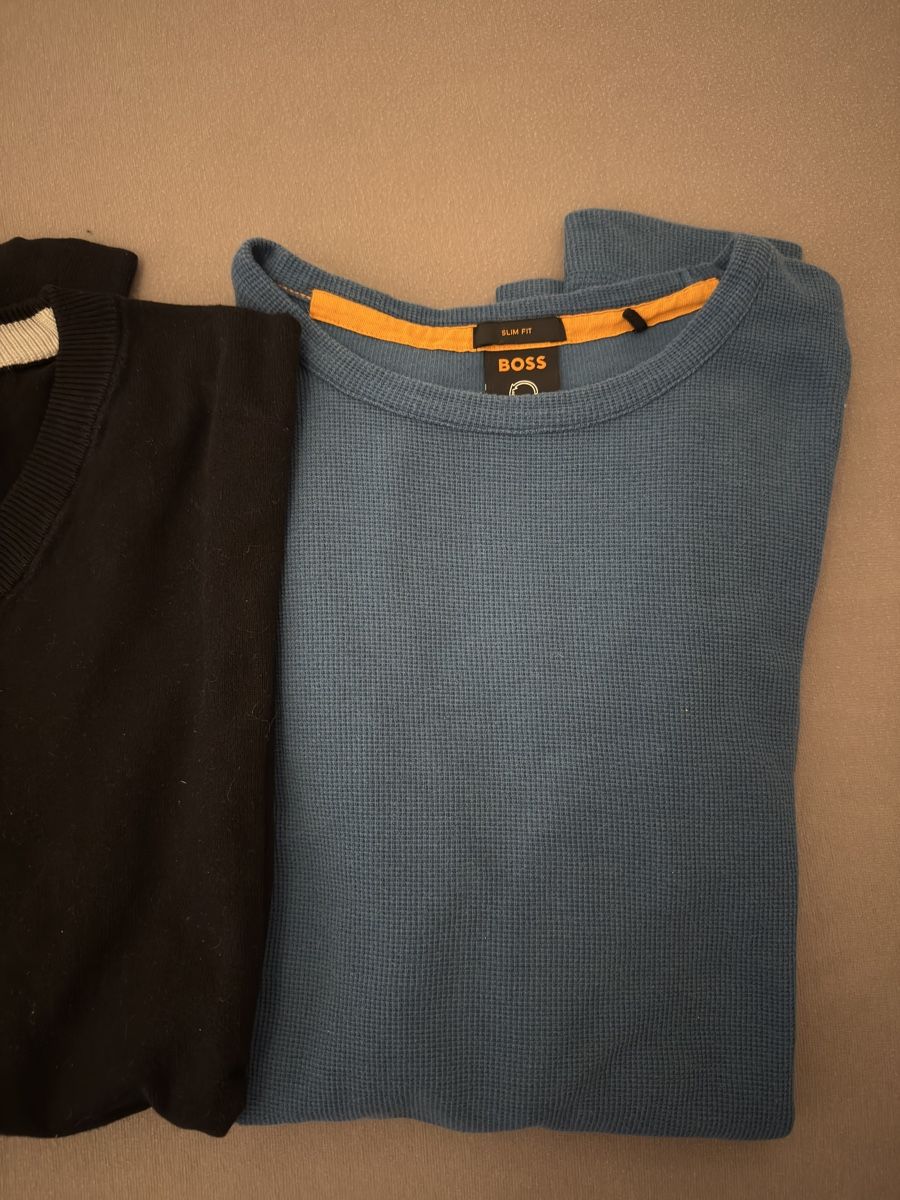 Hugo Boss Lotti di vestiti: Pullover 4er Set BOSS Herren Grösse S/M gebraucht – Usato da Sils im Domleschg venduto da Exar93 3