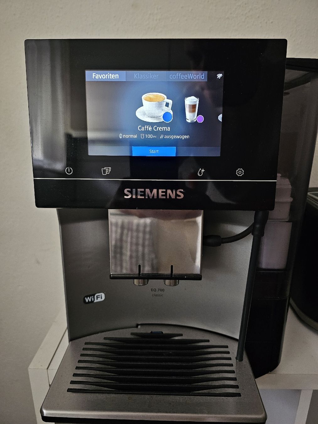 Siemens Macchine per caffè & Macchine per espresso: Siemens EQ700 Classic – Usato da Burgdorf venduto da Xheader 1