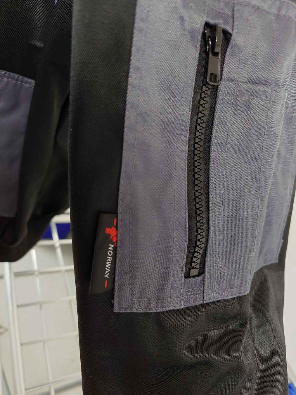 Giacche: Piloten Jacke mit warmem Innenfutter – Nuovo (secondo la descrizione) da Bätterkinden venduto da Grooovy 2