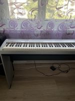 Yamaha Piano P-85
