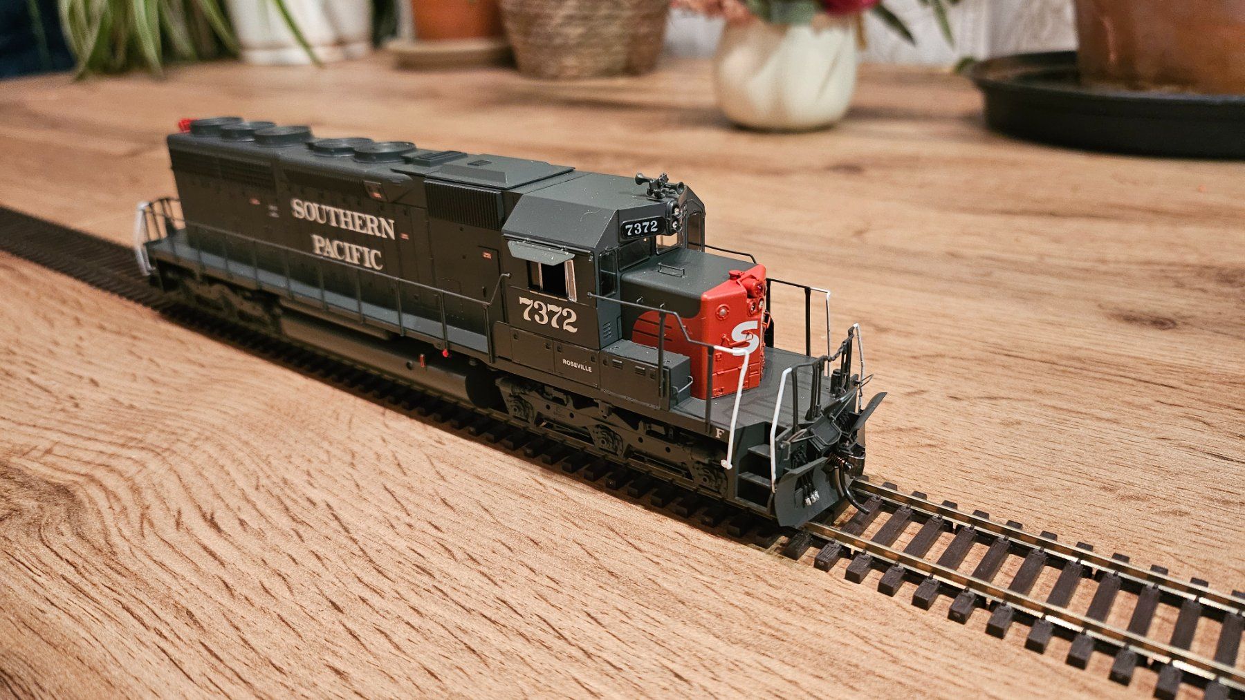 Athearn Modellini di ferrovie: Athearn SD40 Southern Pacific DCC & Sound – Nuovo (secondo la descrizione) da Les Avants venduto da Dj_tonio46