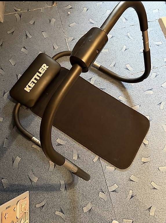 Hometrainer: Kettler Bauchtrainer – Gebraucht aus Niederhasli von des_f82m