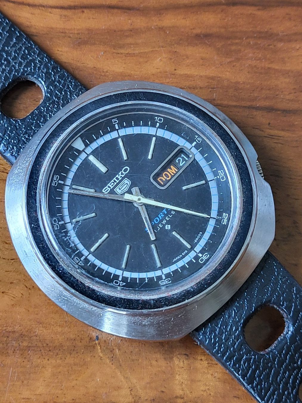 Seiko Orologi: Seiko 5 Sports Automatic – Usato da Allschwil venduto da Uhrenbinz