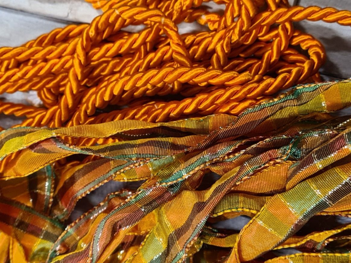 Tutte le decorazioni: Gebrauchte Weihnachts Kordeln und -bänder – Usato da Amriswil venduto da kleindeko