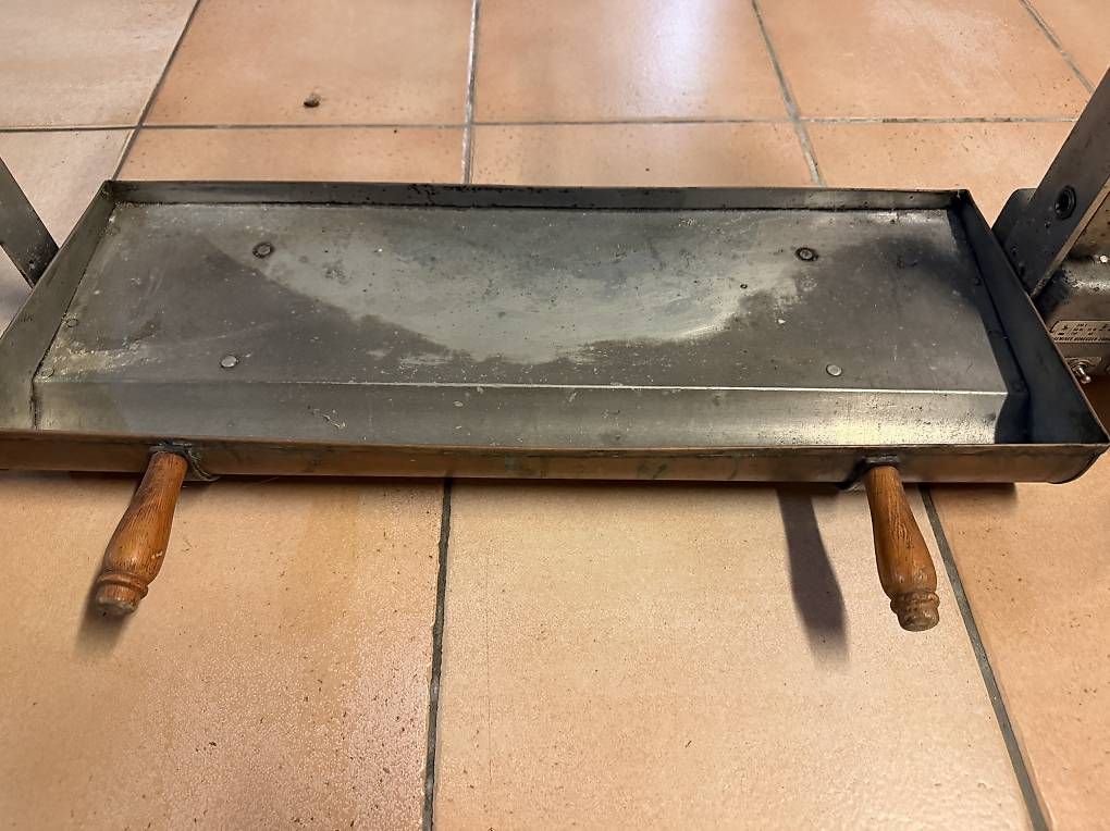 Griglie: Girarrosto elettrico – Usato da Aurigeno venduto da nkj_6kgj 1