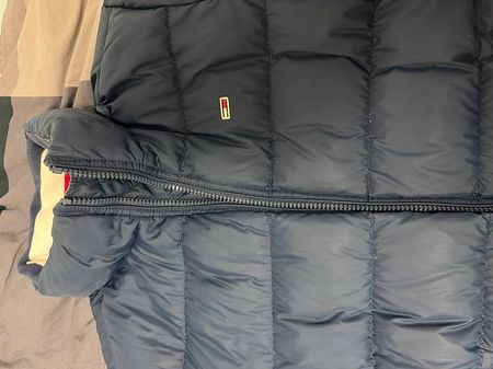 Tommy Hilfiger giacca invernale imbottita blu, ottime con...