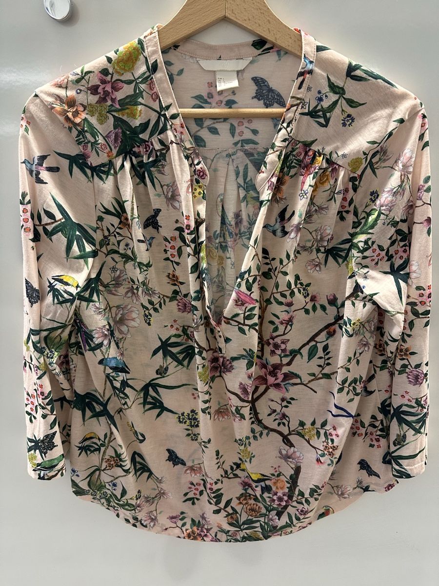 H&M Lotti di vestiti: 4 H&M Blusen mit Muster, Grösse M und L – Nuovo (secondo la descrizione) da Oberurnen venduto da jasmin2fel 3