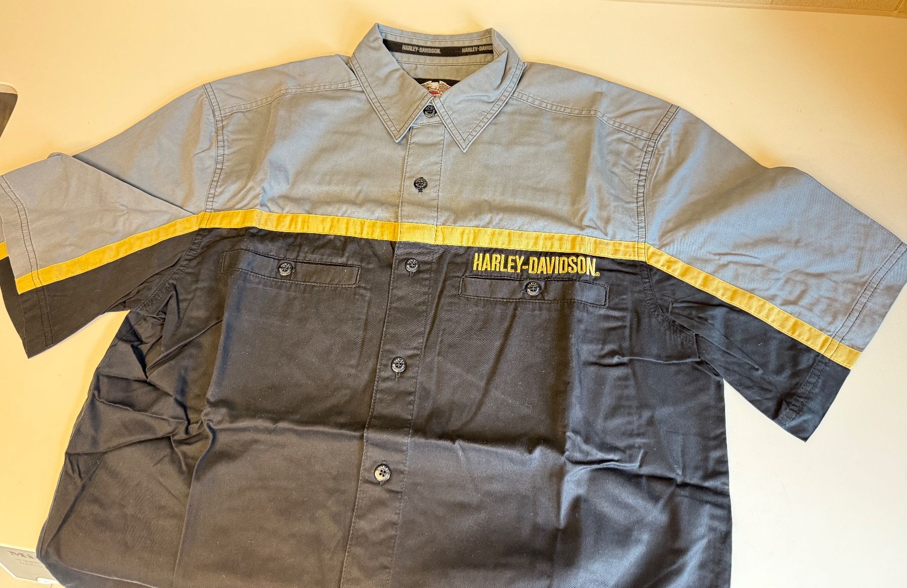 Harley-Davidson Camicie: Harley-Hemd, Grösse M, kurzarm – Usato da Steinhausen venduto da Erwa1