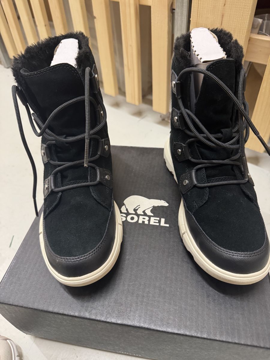 Sorel Damenschuhe: Sorel Explorer II Joan Winter Boots – Gebraucht aus Morges von melz_28 2