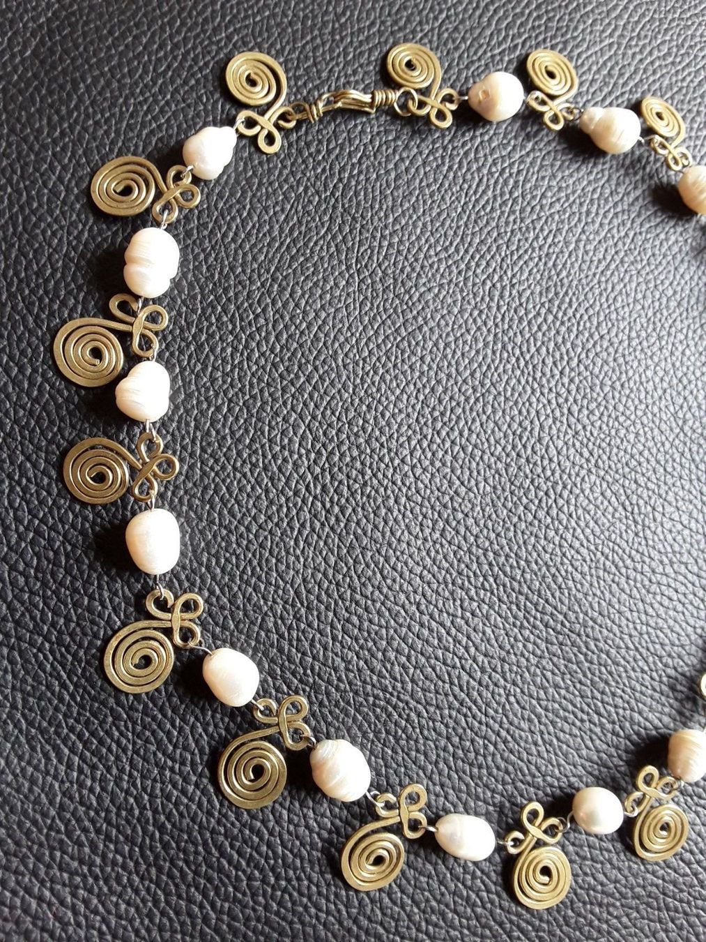 Catenine: Schickes Perlen/Messing Collier Handarbeit – Usato da Zürich venduto da sanwit 6